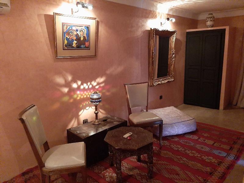 Riad Irhalne - Oda