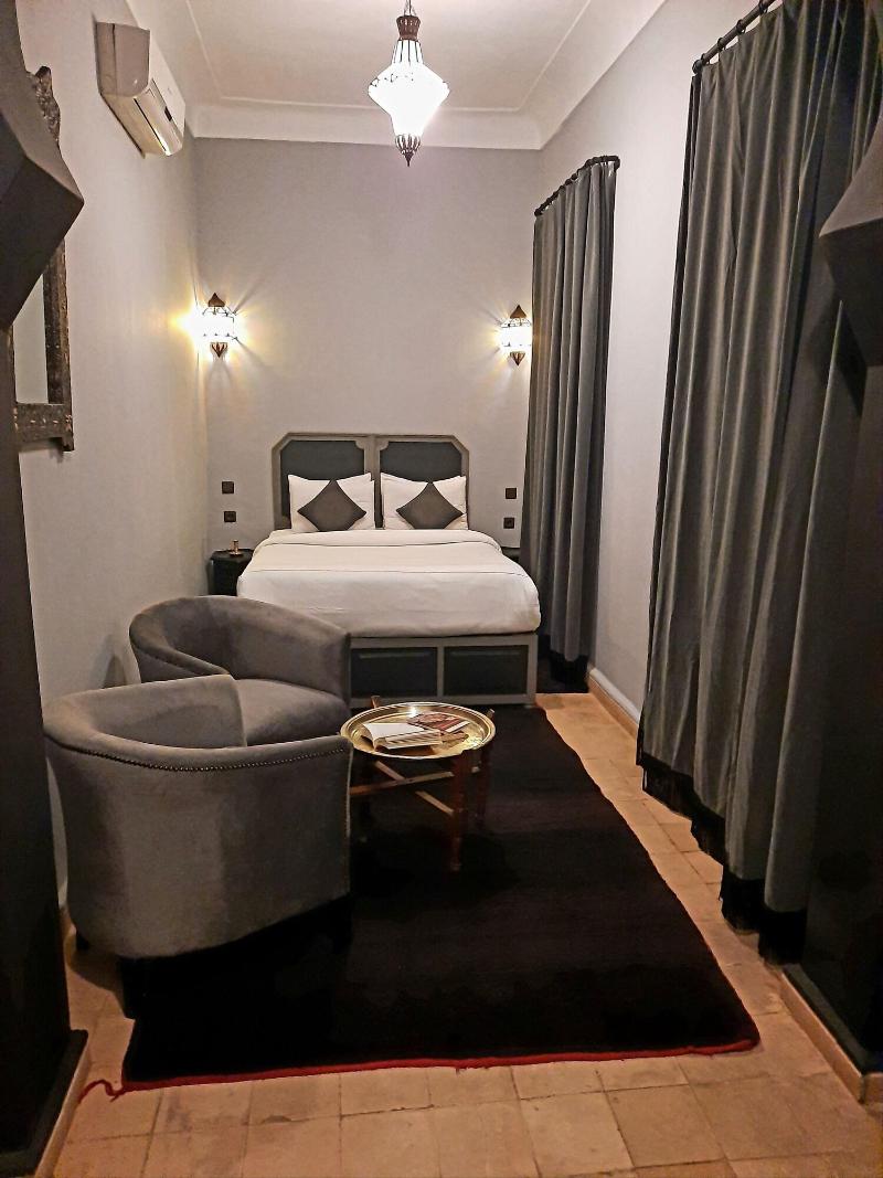 Riad Irhalne - Oda
