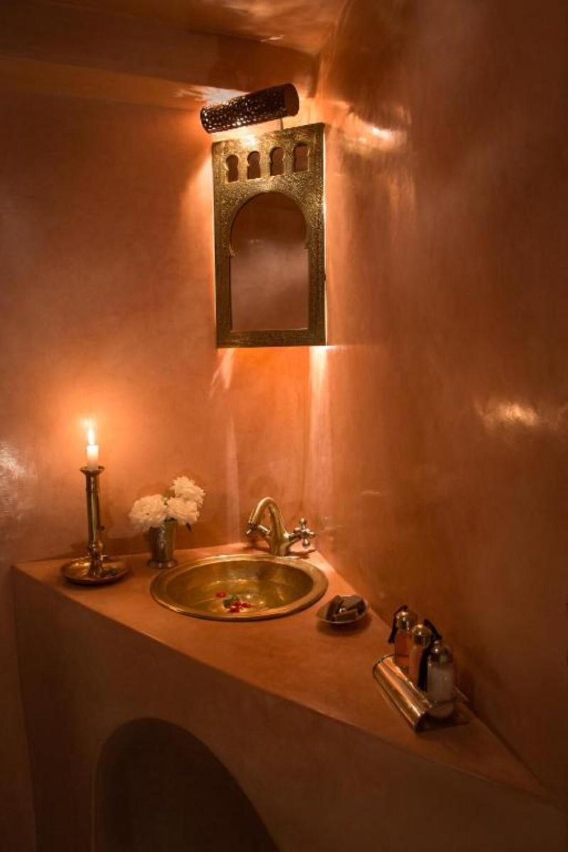 Riad Irhalne - Oda