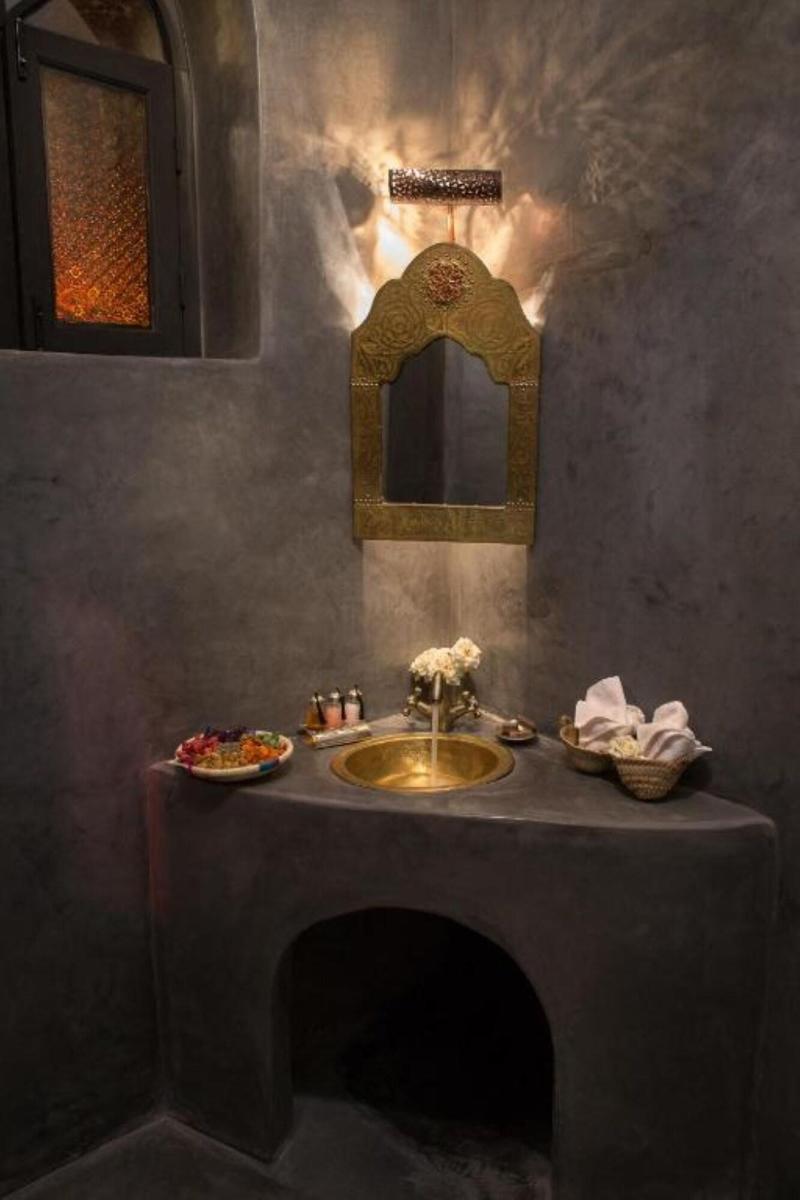Riad Irhalne - Oda
