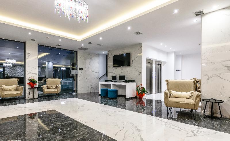 Cavo Orient Beach Hotel & Suites - Lobi