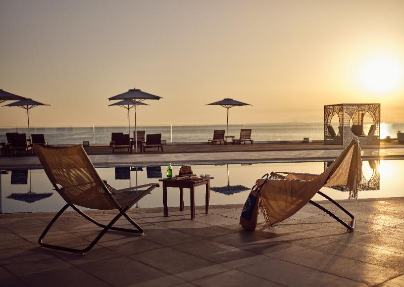 Cavo Orient Beach Hotel & Suites - Genel
