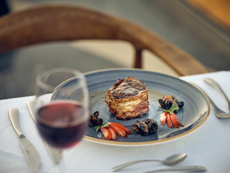 Cavo Orient Beach Hotel & Suites - Restoran