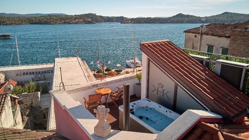 Palace Divnic by Armerun Heritage Hotel - Oda