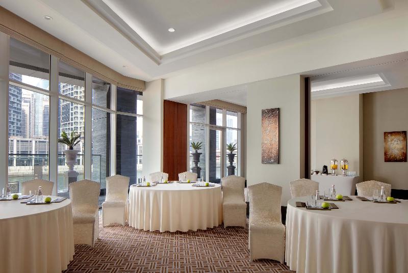 Renaissance Business Bay Hotel, Dubai - Toplantı