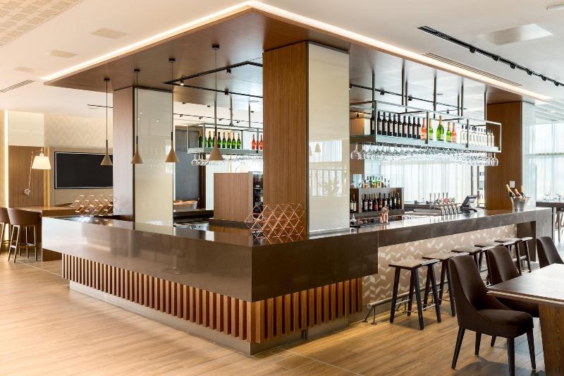 AC Hotel by Marriott Belfast - Bar
