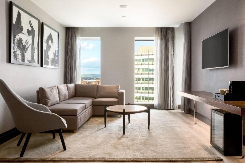 AC Hotel by Marriott Belfast - Lobi