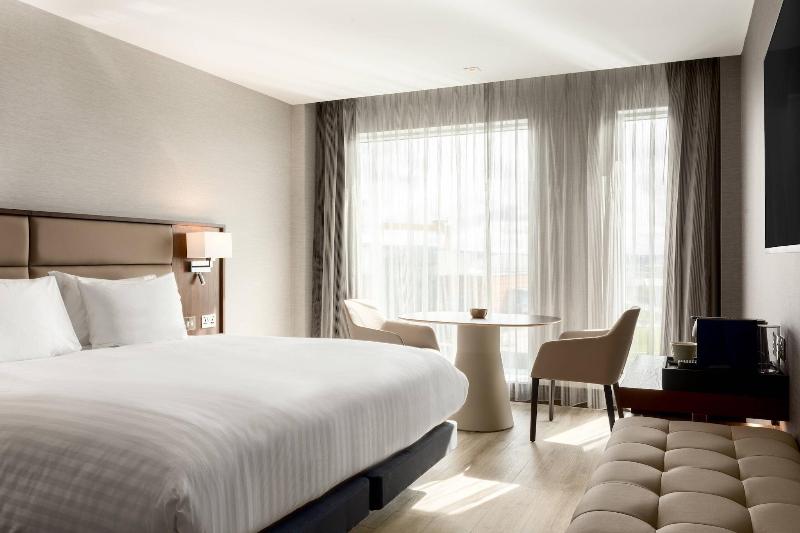 AC Hotel by Marriott Belfast - Oda