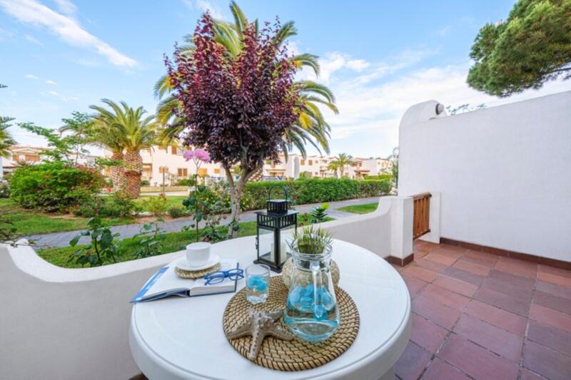 Estival Park Apartments - Genel