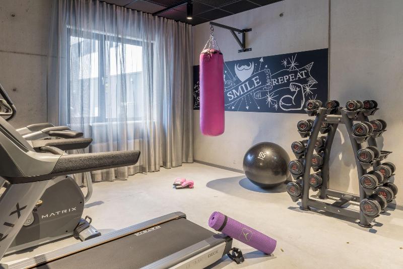 Moxy Glasgow Merchant City - Aktivite