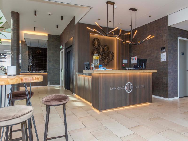 Fletcher Hotel Restaurant Het Veerse Meer - Lobi