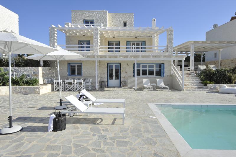 Stagones Private Pool Villas - Oda