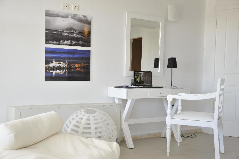 Stagones Private Pool Villas - Oda