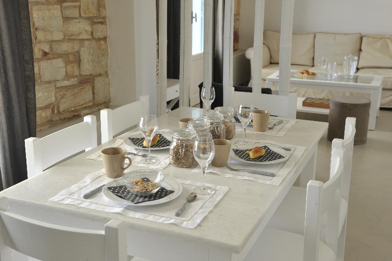 Stagones Private Pool Villas - Oda