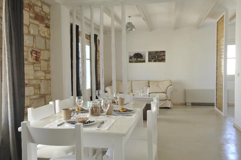 Stagones Private Pool Villas - Oda