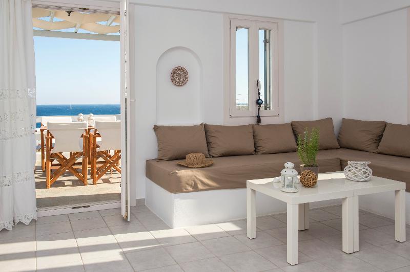 Cleopatra Homes - Oda