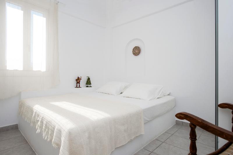 Cleopatra Homes - Oda