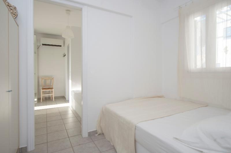 Cleopatra Homes - Oda