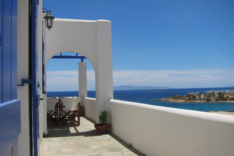 Cleopatra Homes - Oda