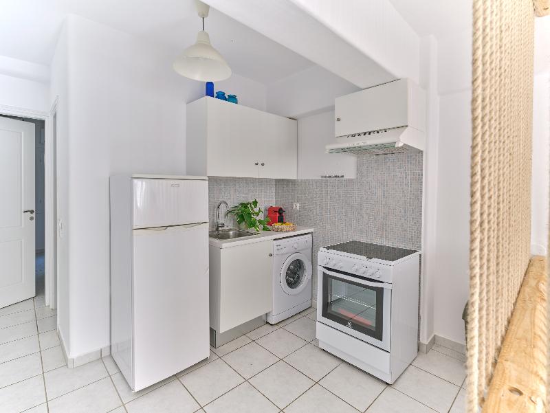 Cleopatra Homes - Oda