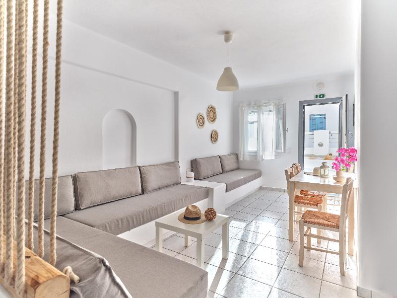 Cleopatra Homes - Oda