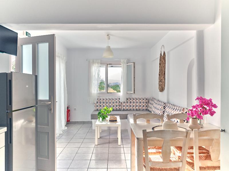 Cleopatra Homes - Oda