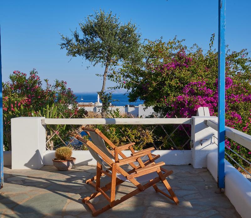 Cleopatra Homes - Oda