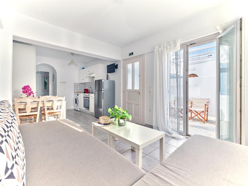 Cleopatra Homes - Oda