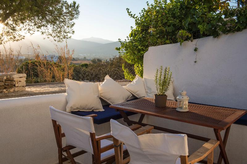 Cleopatra Homes - Oda