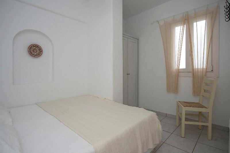 Cleopatra Homes - Oda