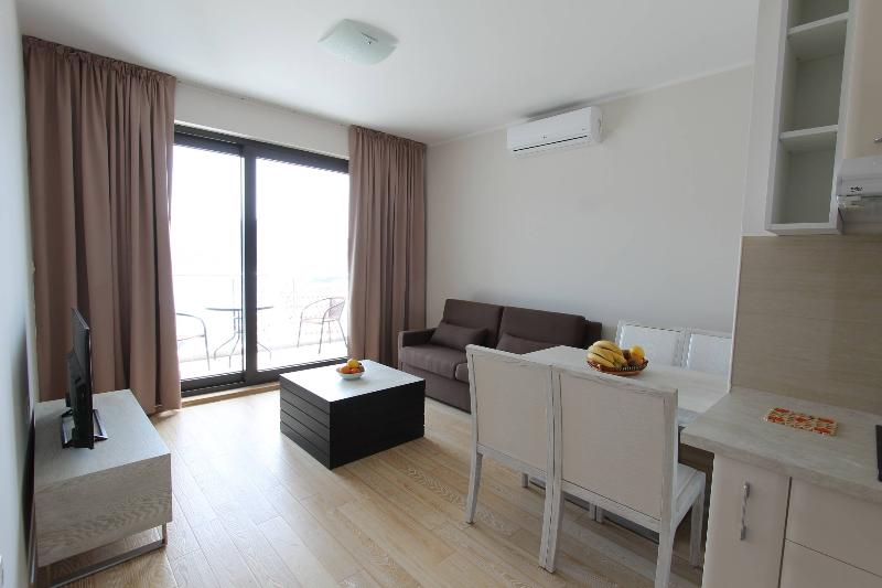 Apartments Aqua Resort - Oda