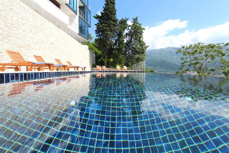 Apartments Aqua Resort - Havuz