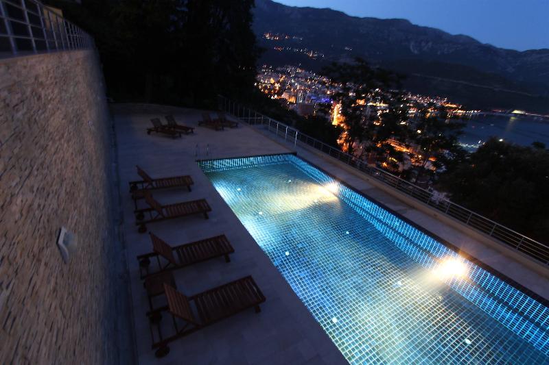 Apartments Aqua Resort - Havuz