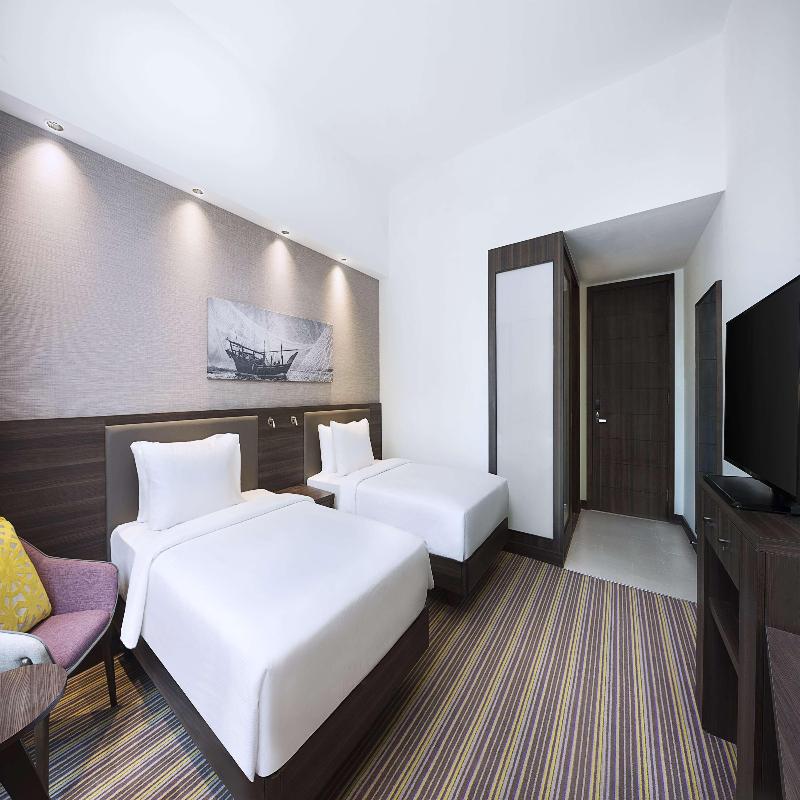 Hampton by Hilton Dubai Airport - Oda