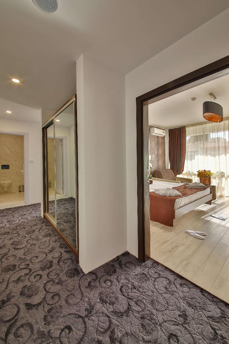 Prestige Deluxe Hotel Aquapark Club - Oda