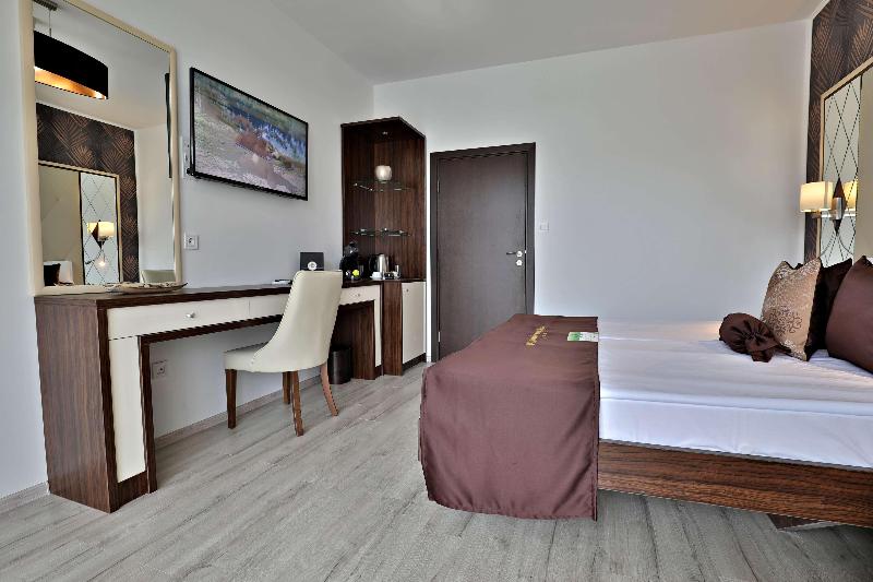 Prestige Deluxe Hotel Aquapark Club - Oda