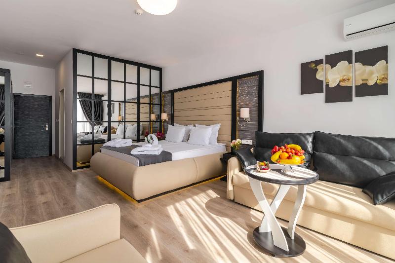 Prestige Deluxe Hotel Aquapark Club - Oda