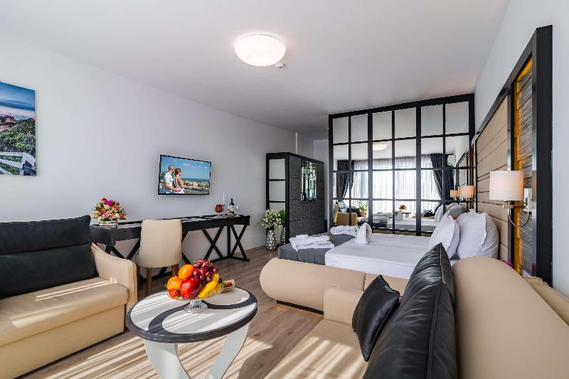 Prestige Deluxe Hotel Aquapark Club - Oda