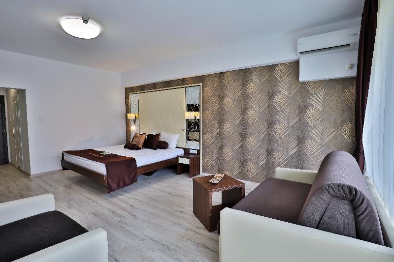 Prestige Deluxe Hotel Aquapark Club - Oda