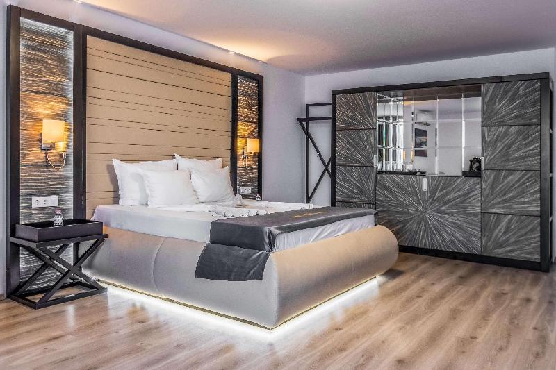 Prestige Deluxe Hotel Aquapark Club - Oda