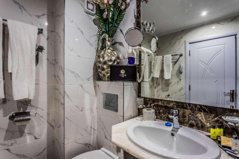 Prestige Deluxe Hotel Aquapark Club - Oda