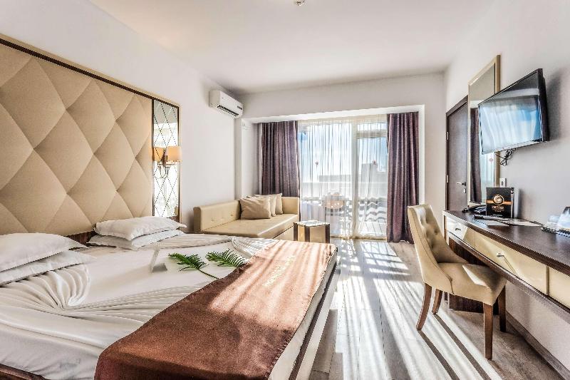 Prestige Deluxe Hotel Aquapark Club - Oda