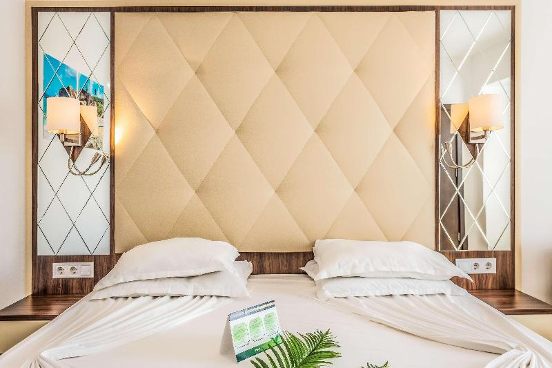 Prestige Deluxe Hotel Aquapark Club - Oda