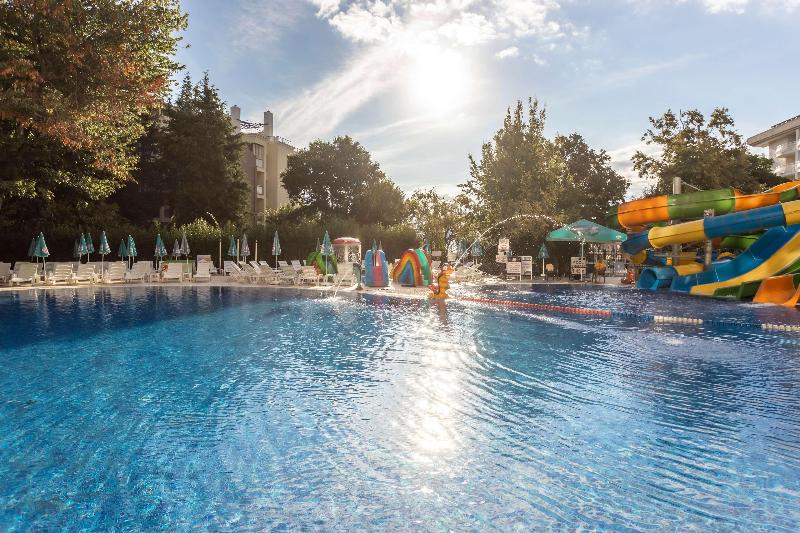Prestige Deluxe Hotel Aquapark Club - Havuz