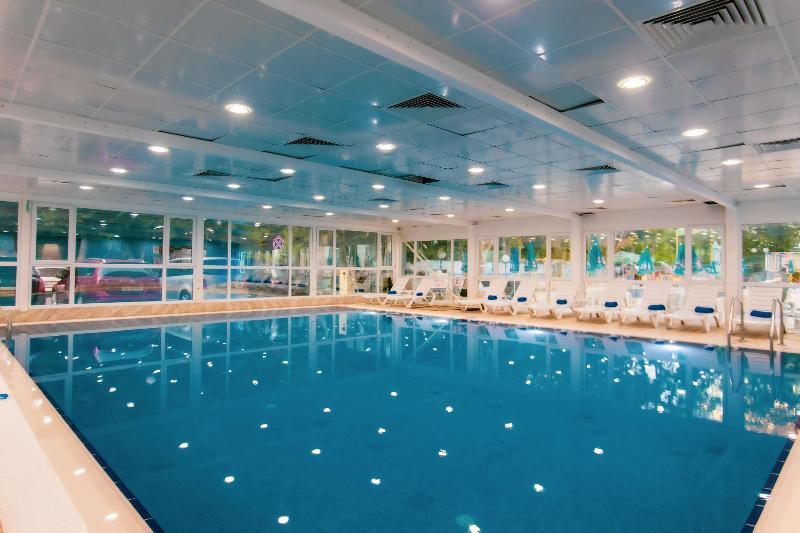 Prestige Deluxe Hotel Aquapark Club - Havuz