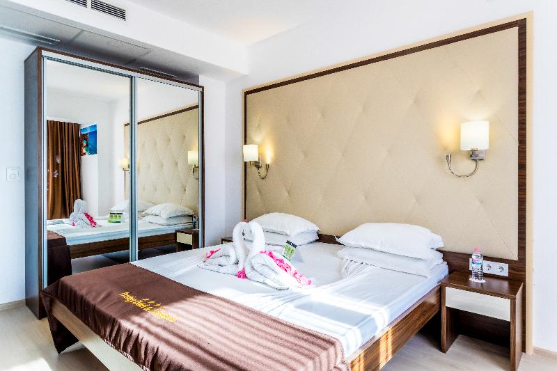 Prestige Hotel & Aquapark - Oda