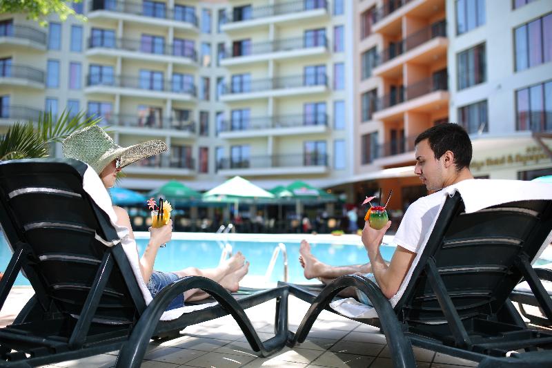 Prestige Hotel & Aquapark - Teras