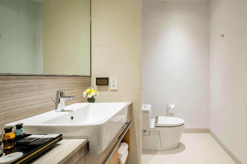 Eastin Thana City Golf Resort Bangkok - Oda