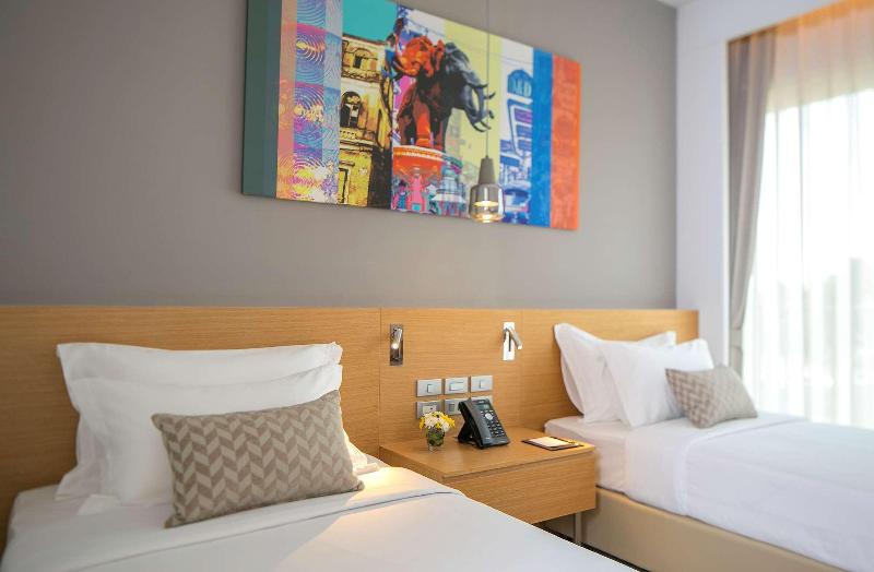 Eastin Thana City Golf Resort Bangkok - Oda