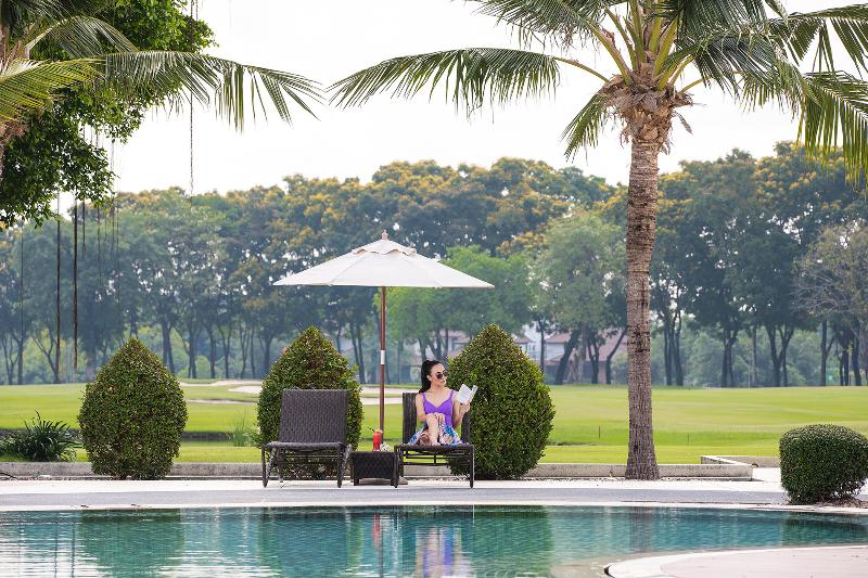 Eastin Thana City Golf Resort Bangkok - Havuz